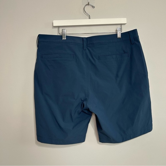 UNTUCKit Navy Blue Chancellor Men's Flat Front Shorts Size 37 - Picture 3 of 6